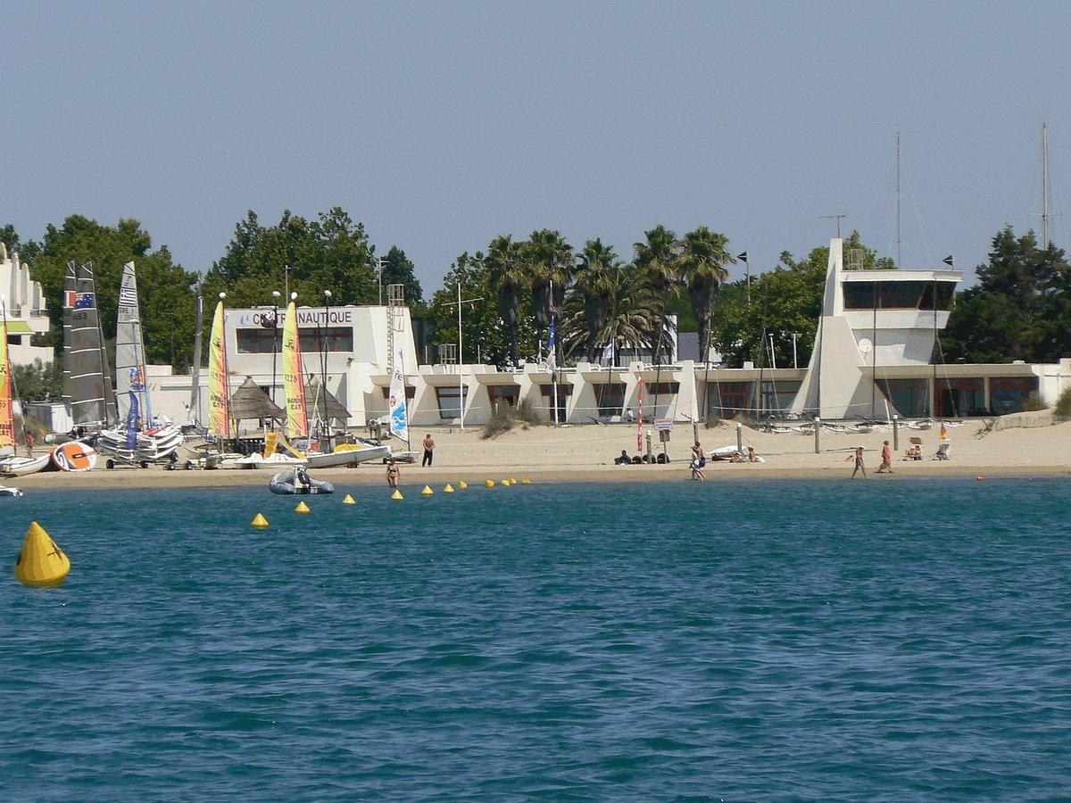 LA GRANDE-MOTTE — Yacht Club · école de voile